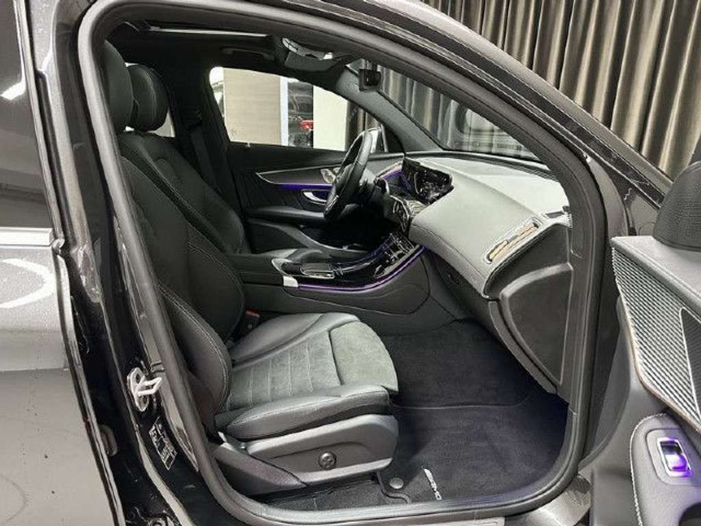 Mercedes-Benz EQC
