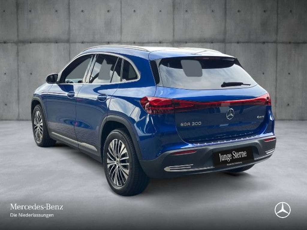Mercedes-Benz EQA