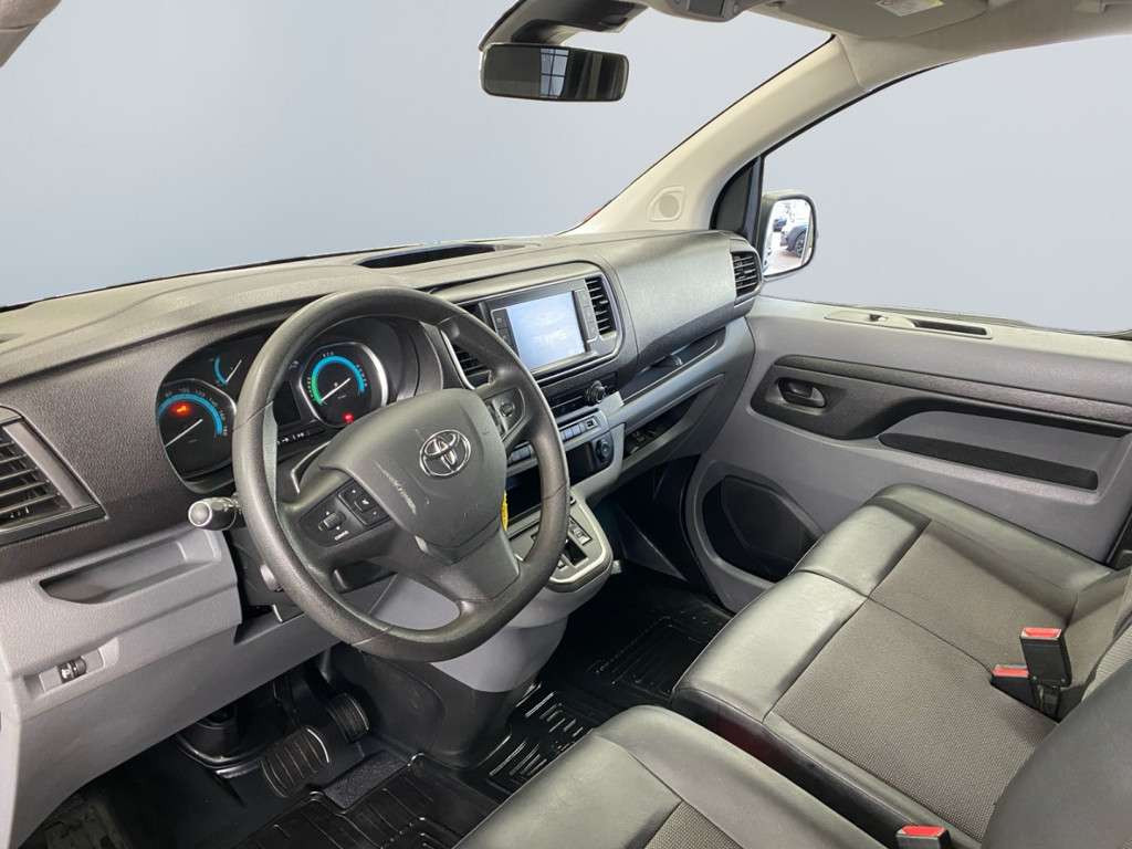Toyota Proace Verso EV