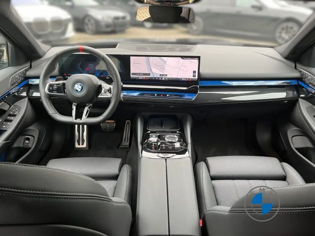 BMW i5