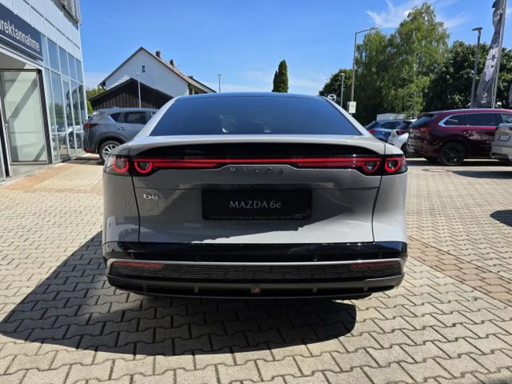 Mazda 6e