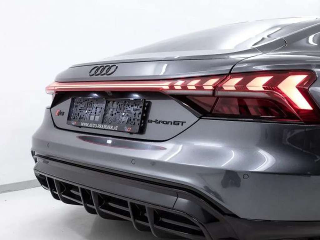 Audi RS e-tron GT