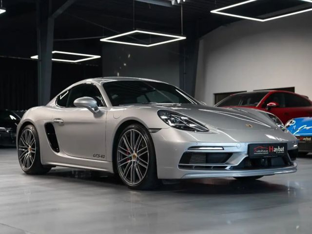 Porsche Cayman 2021 Benzine