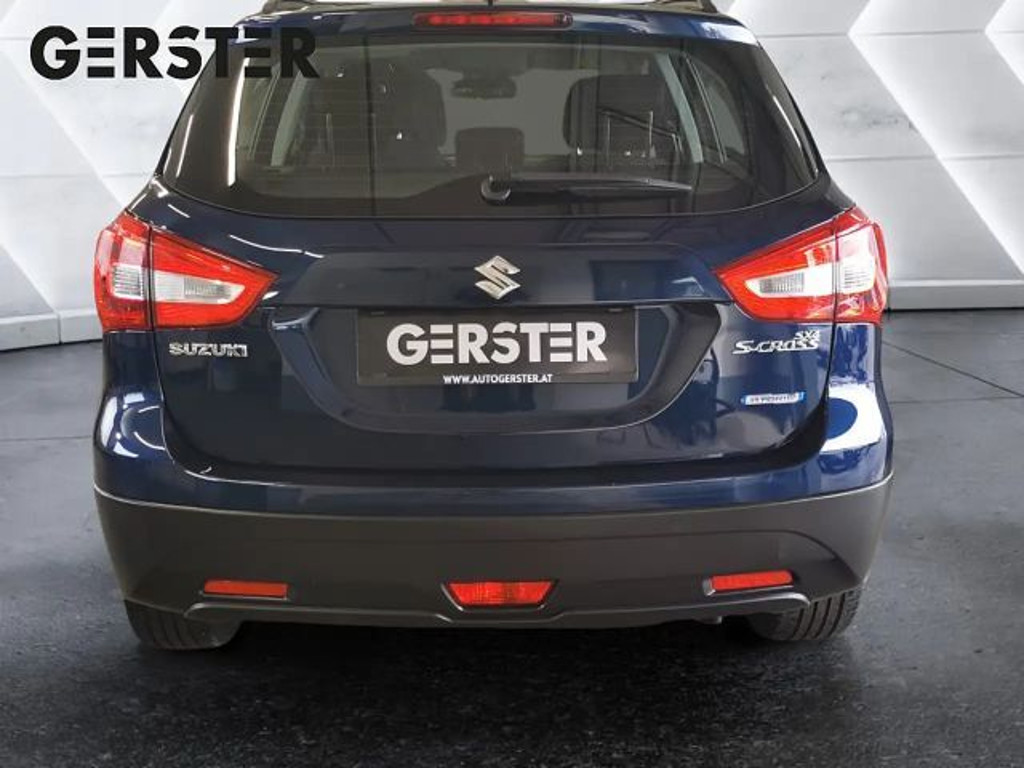 Suzuki S-Cross