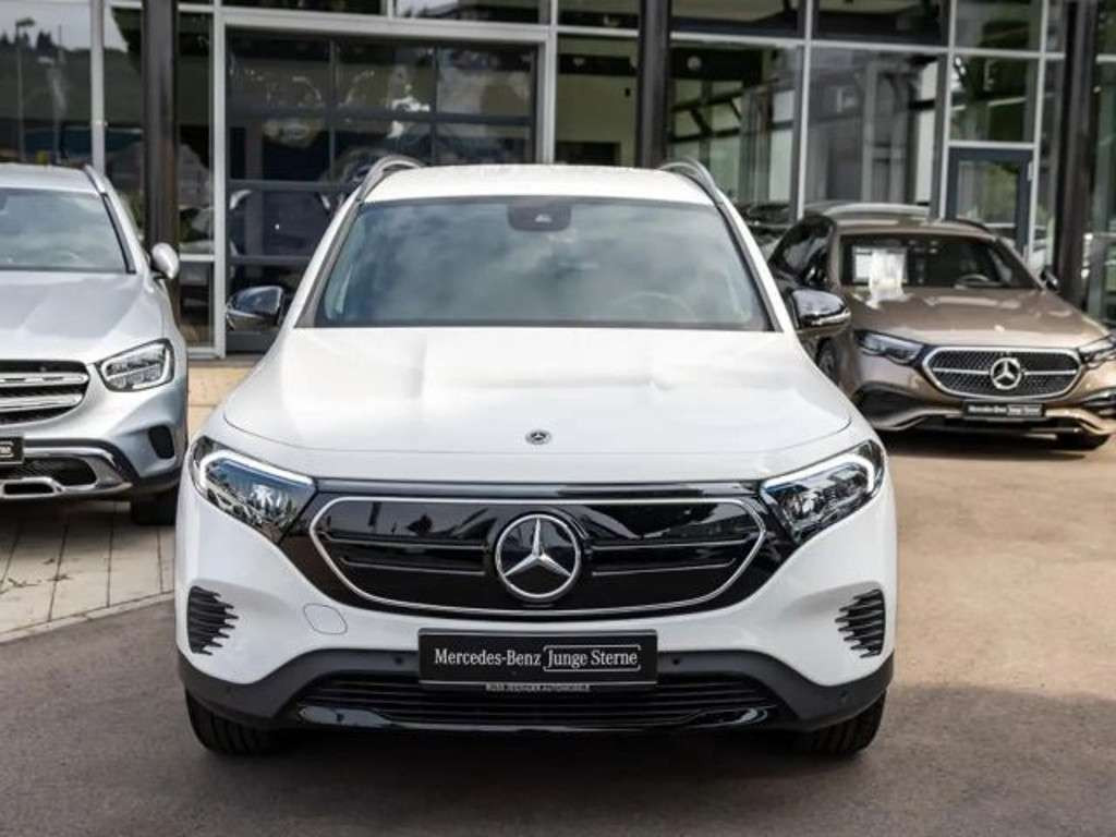 Mercedes-Benz EQB