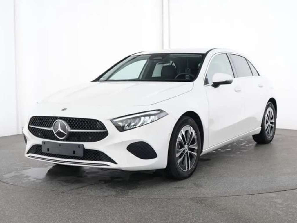 Mercedes-Benz A-Klasse 2024 Benzine