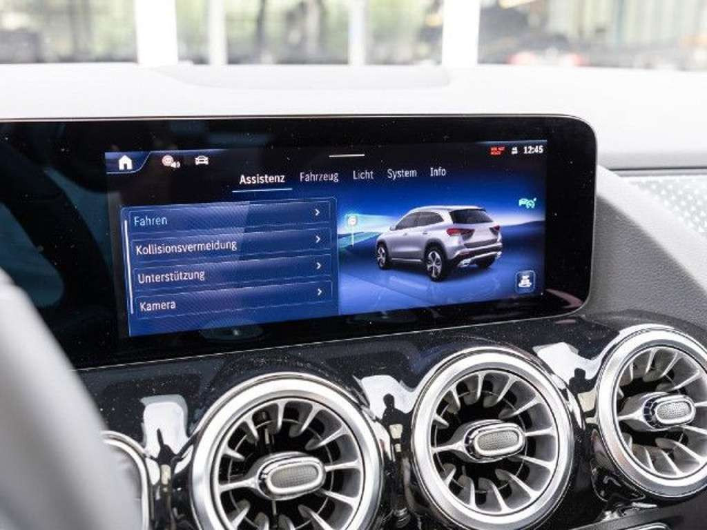 Mercedes-Benz GLA-Klasse