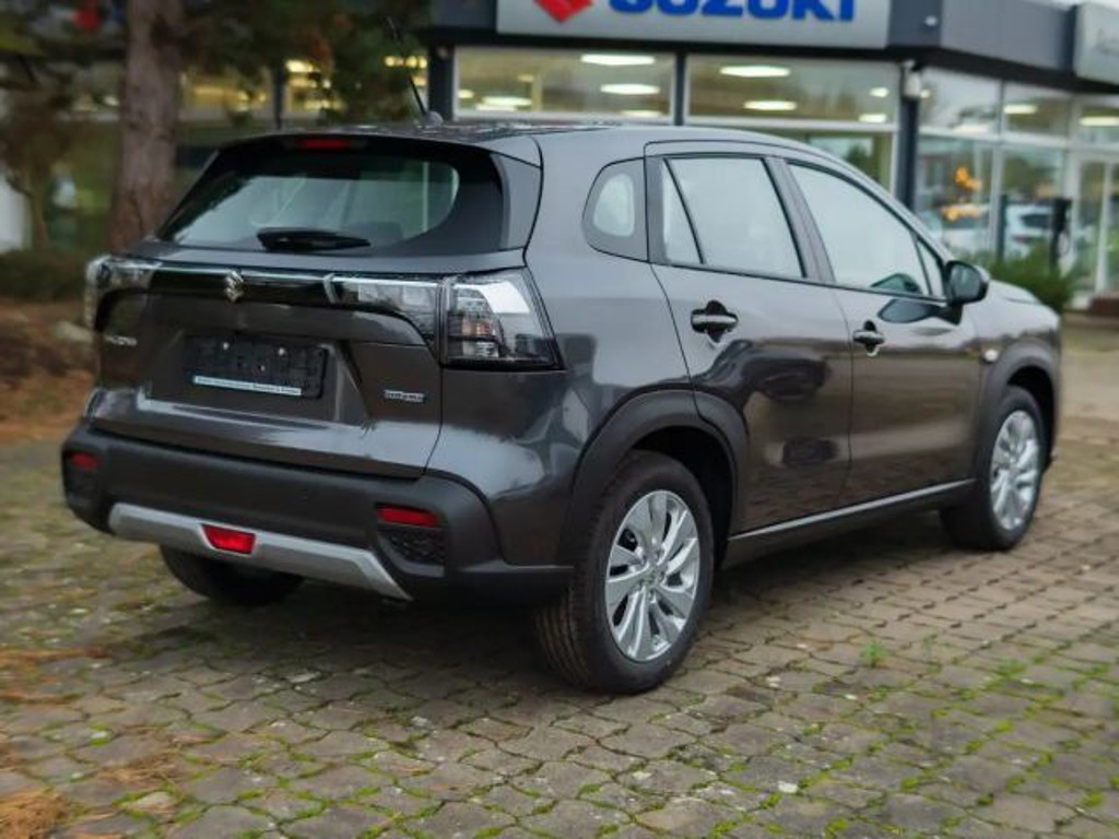 Suzuki S-Cross