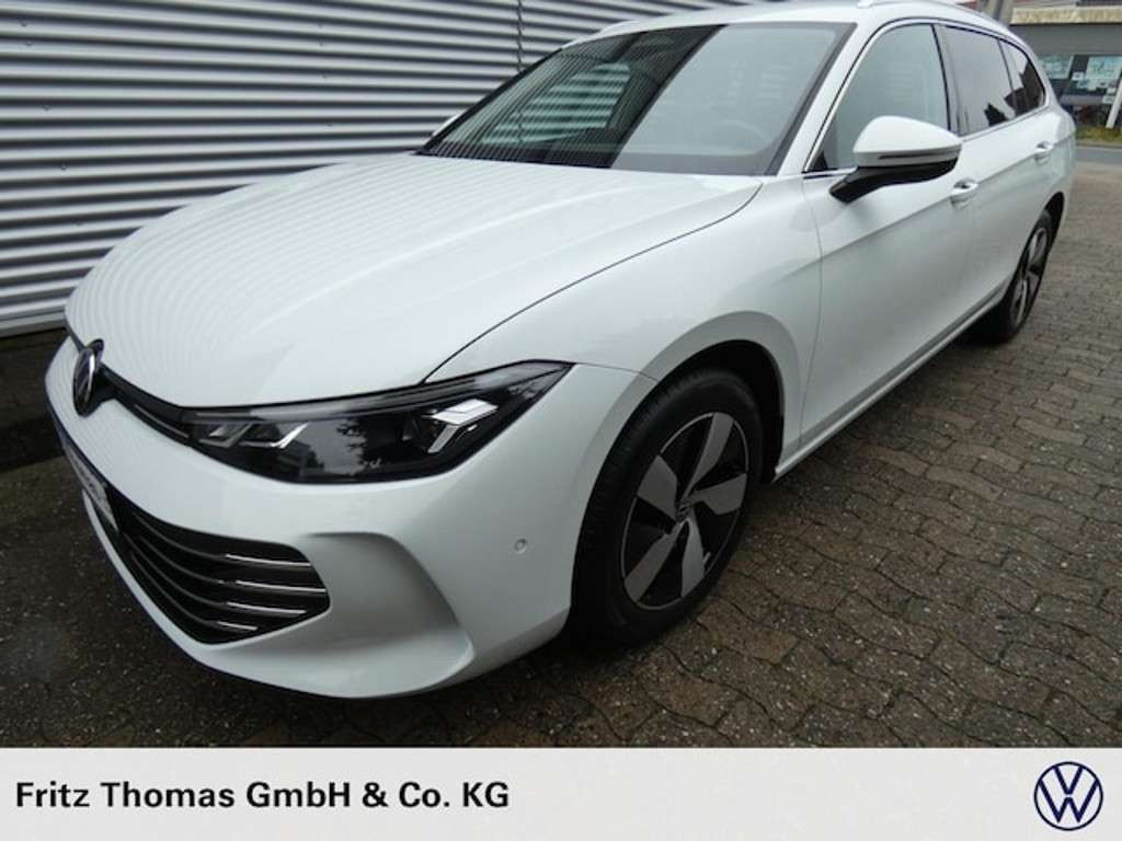 Volkswagen Passat 2024 Benzine