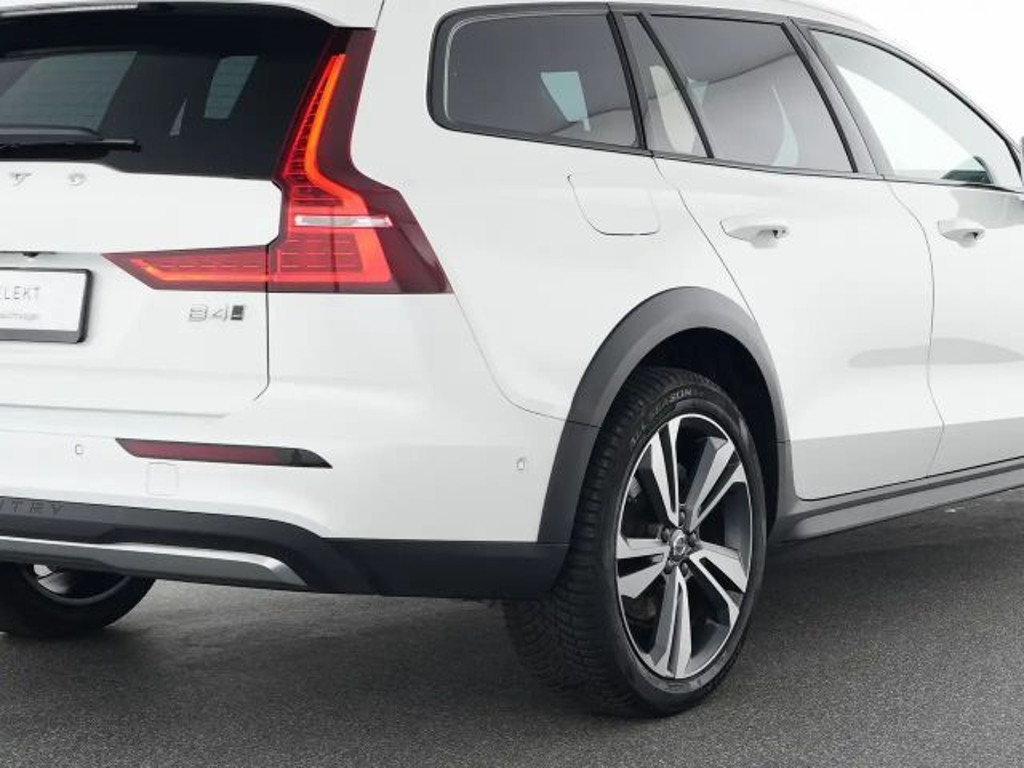 Volvo V60 Cross Country
