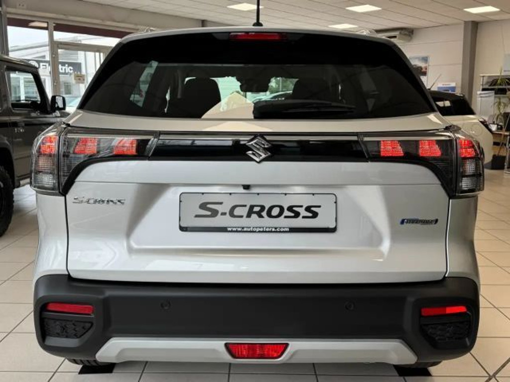 Suzuki S-Cross