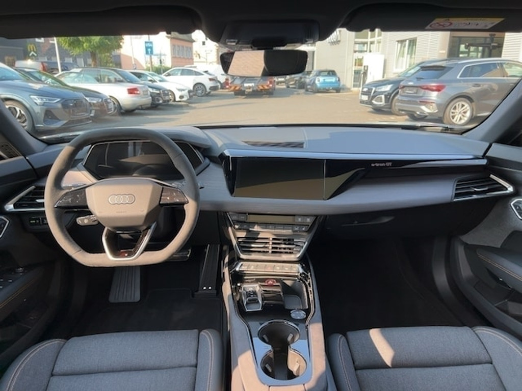 Audi e-tron GT