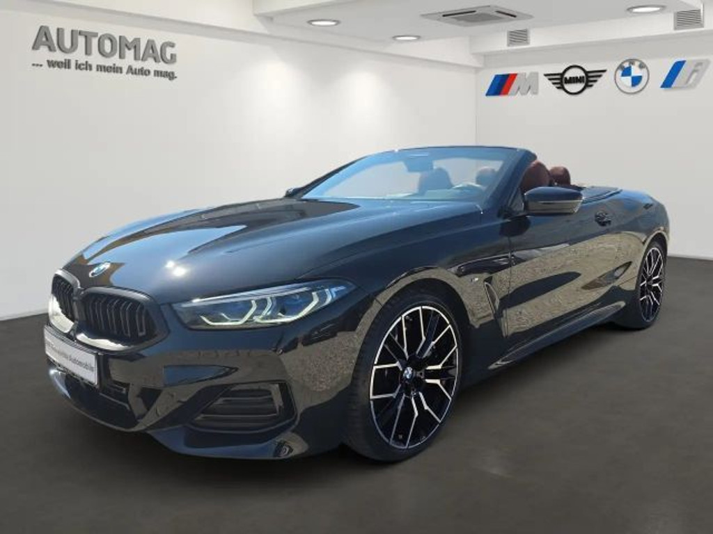 BMW 8 Serie 2023 Benzine