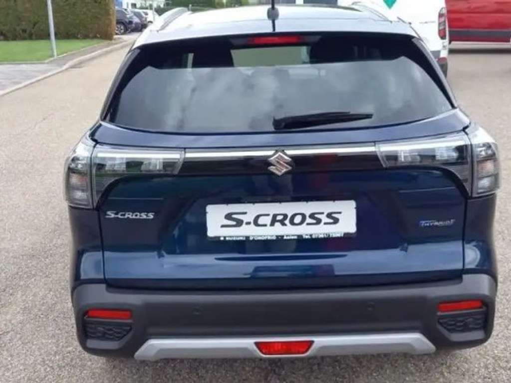 Suzuki S-Cross