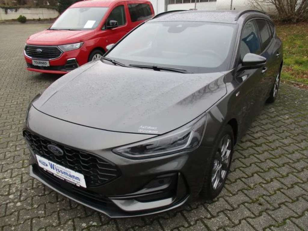 Ford Focus 2023 Benzine