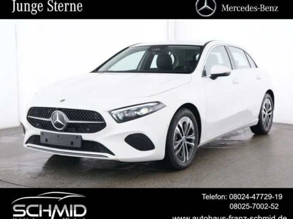 Mercedes-Benz A-Klasse 2024 Benzine