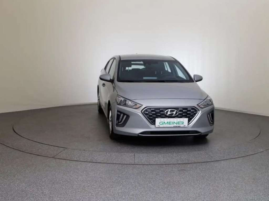 Hyundai Ioniq