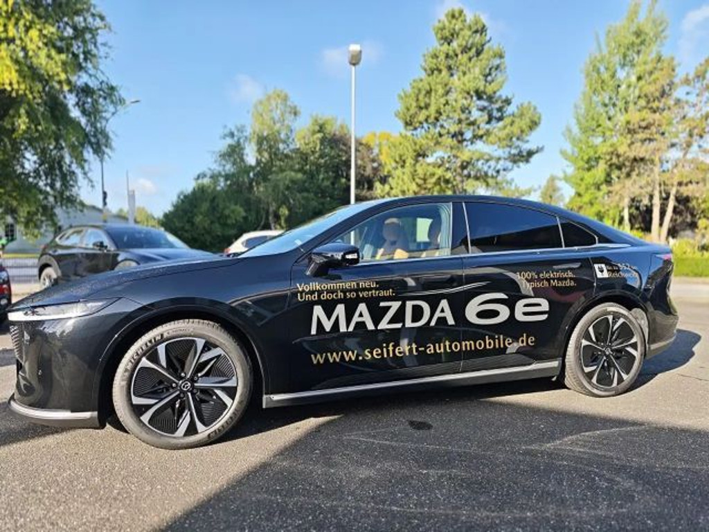 Mazda 6e