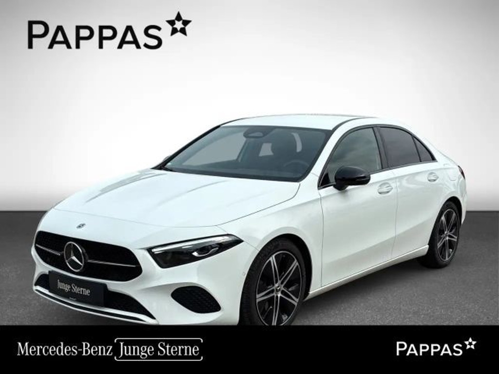 Mercedes-Benz A-Klasse 2024 Benzine
