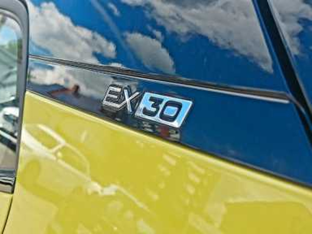 Volvo EX30