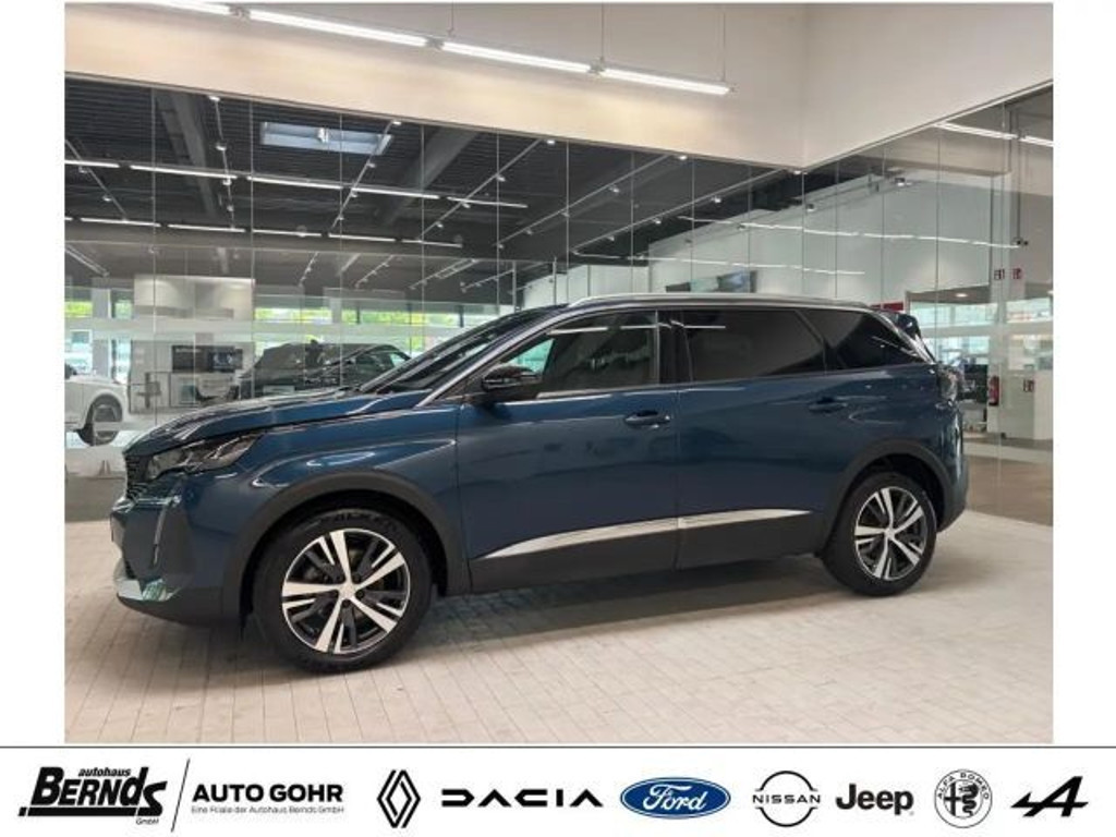 Peugeot 5008 2023 Benzine