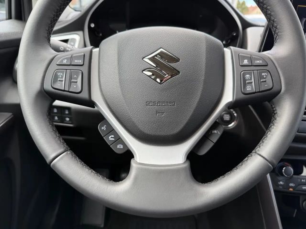 Suzuki S-Cross