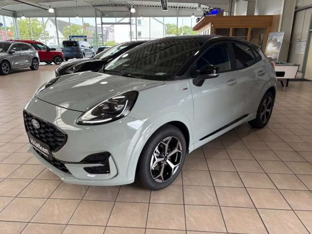 Ford Puma 2025 Benzine