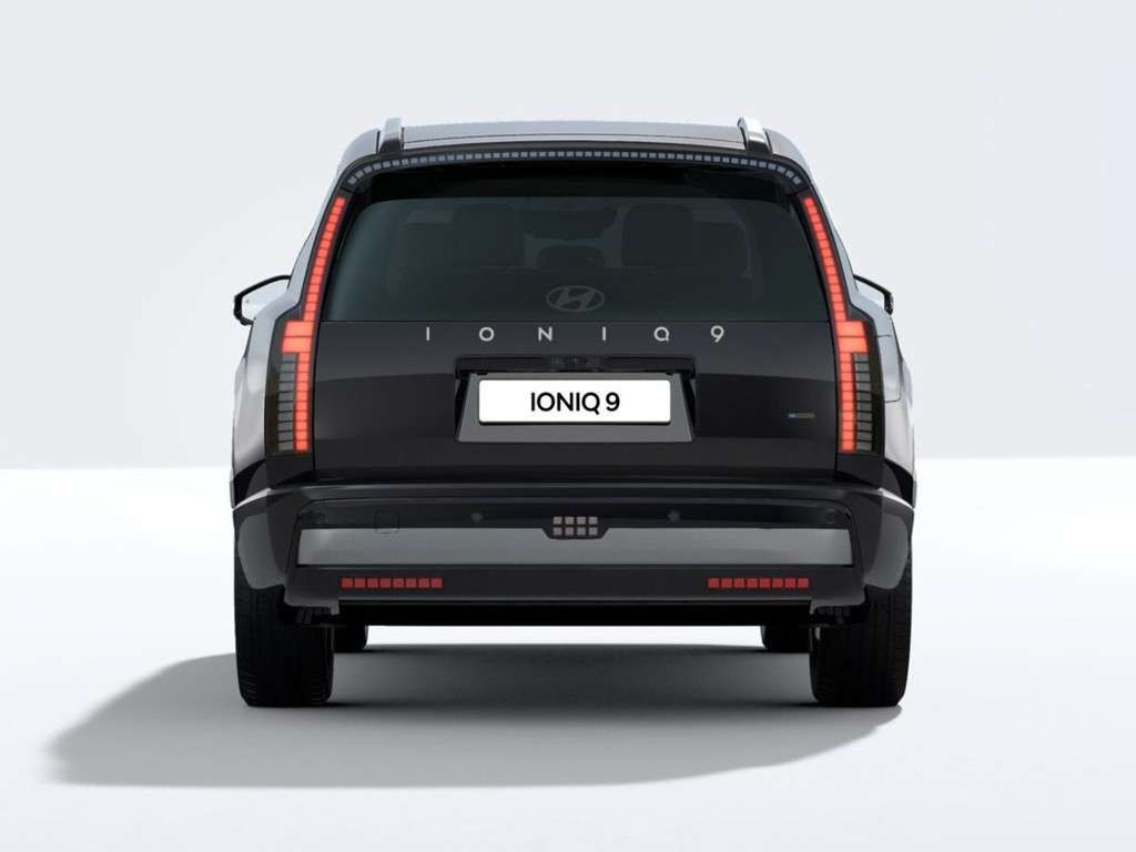 Hyundai IONIQ 9