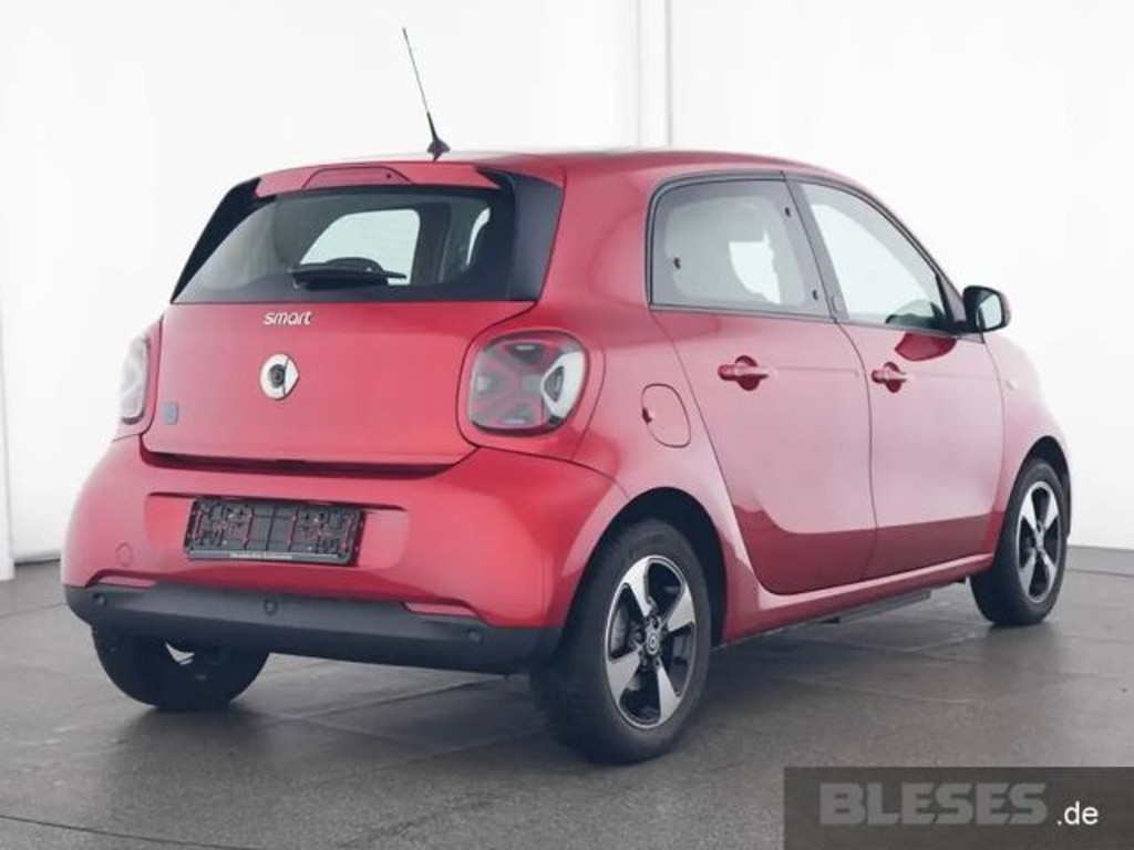 Smart EQ forfour