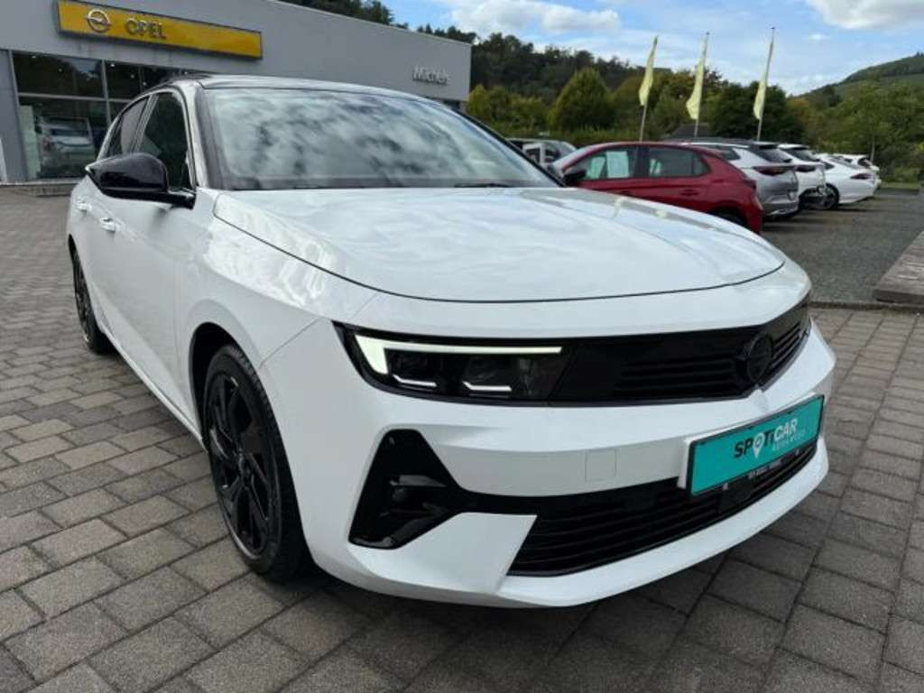Opel Astra 2024 Benzine