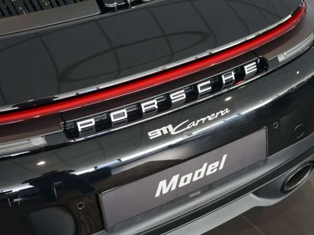 Porsche 992