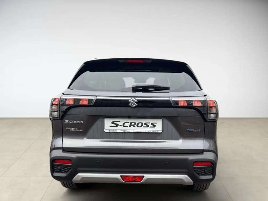 Suzuki S-Cross