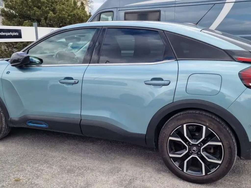 Citroën Ë-C4