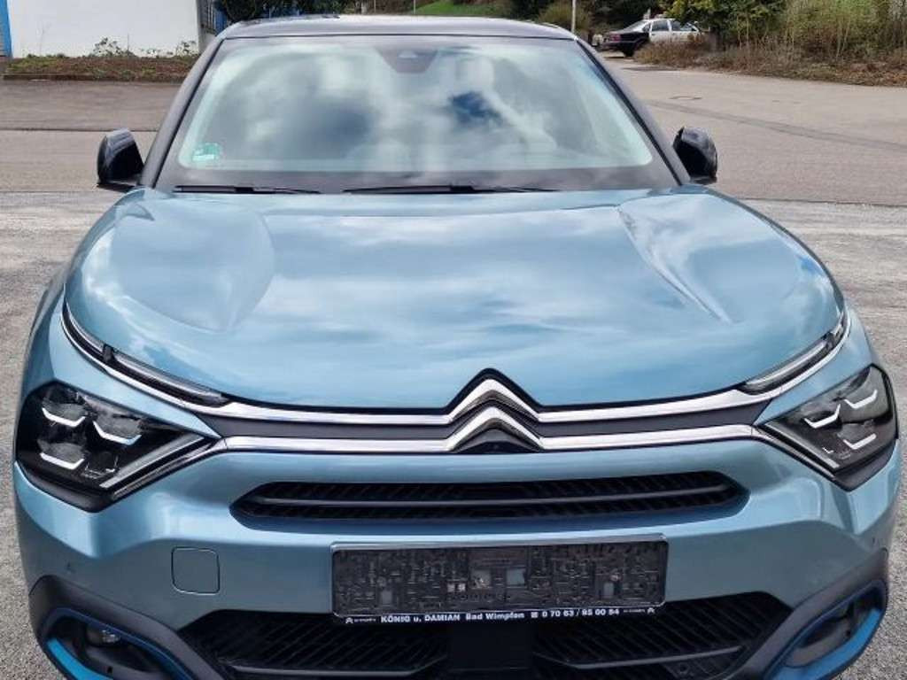 Citroën Ë-C4