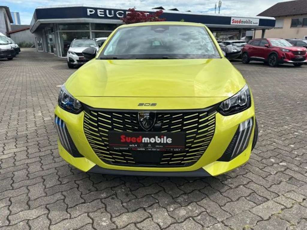 Peugeot e-208