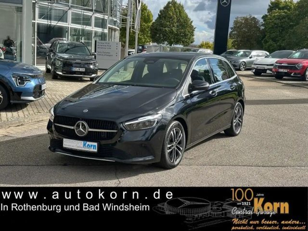 Mercedes-Benz B-Klasse 2024 Benzine
