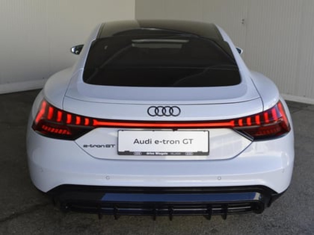 Audi e-tron GT