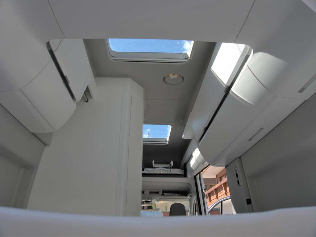 Volkswagen Grand California