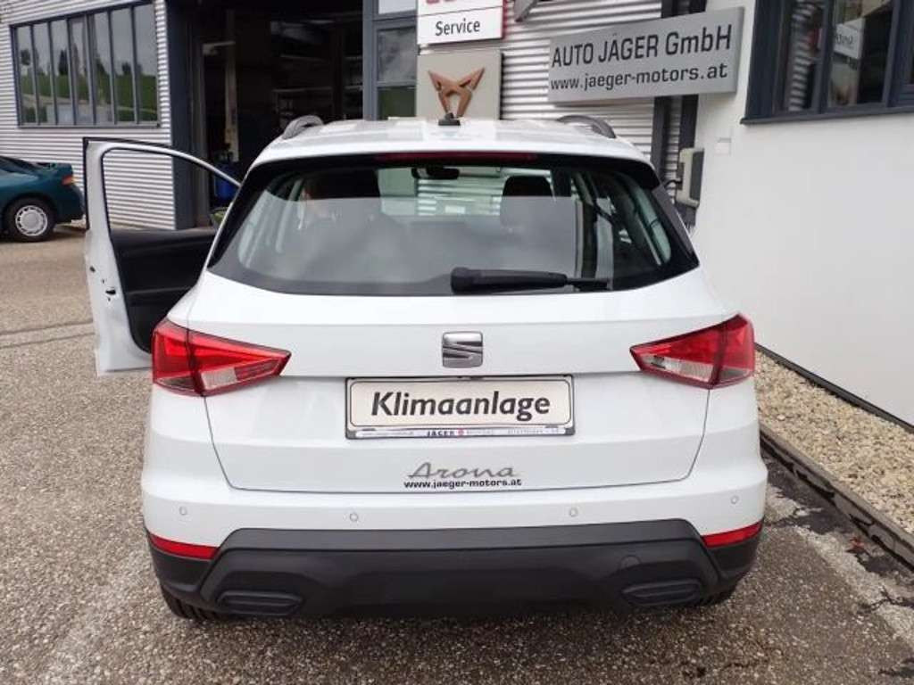 Seat Arona