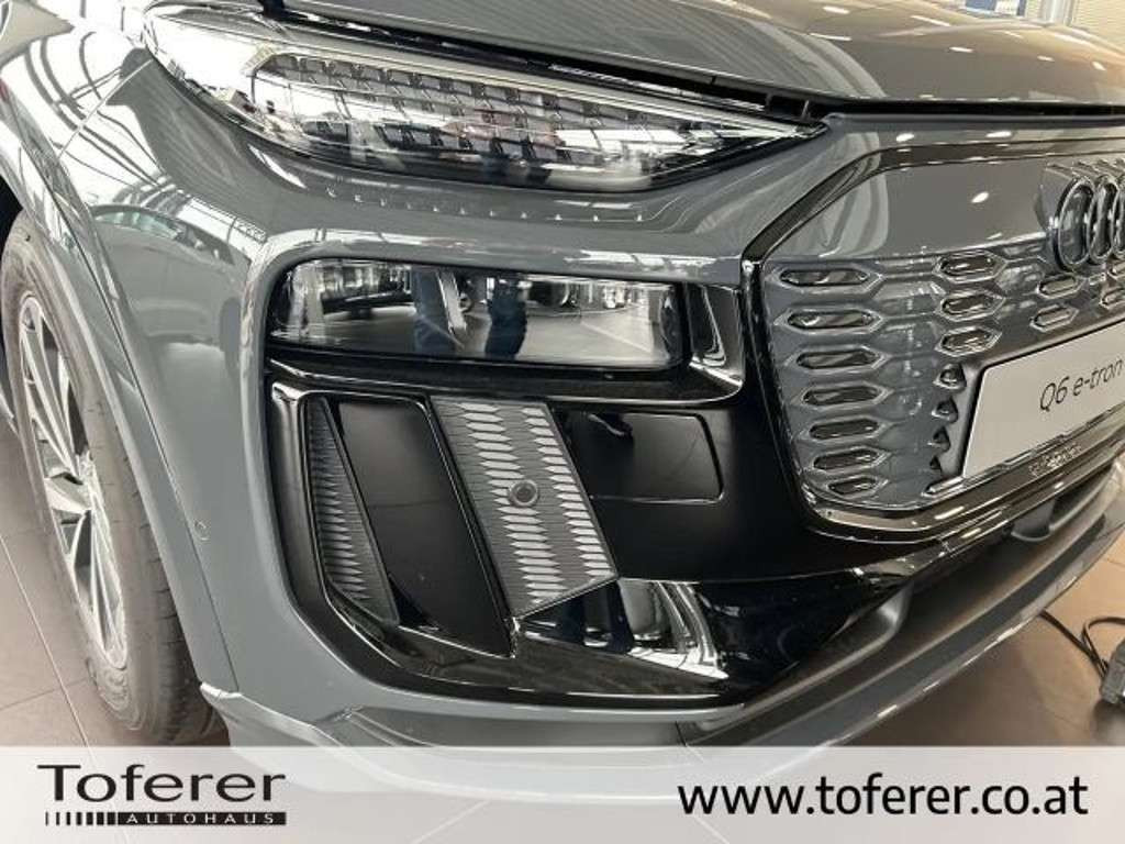 Audi Q6 e-tron