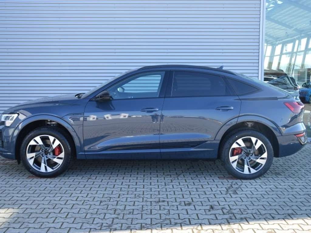 Audi Q8 e-tron