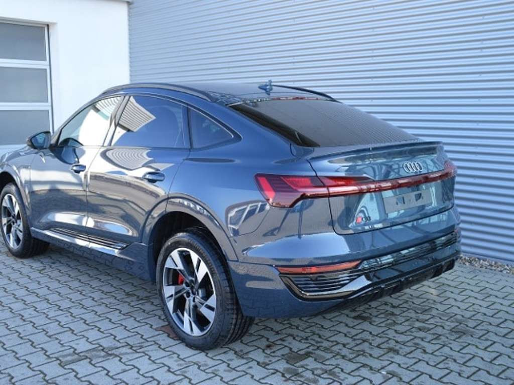 Audi Q8 e-tron