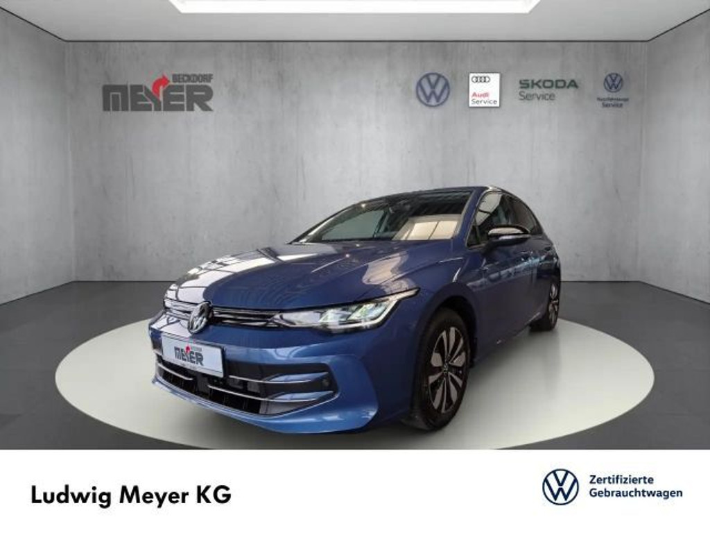 Volkswagen Golf 2024 Benzine