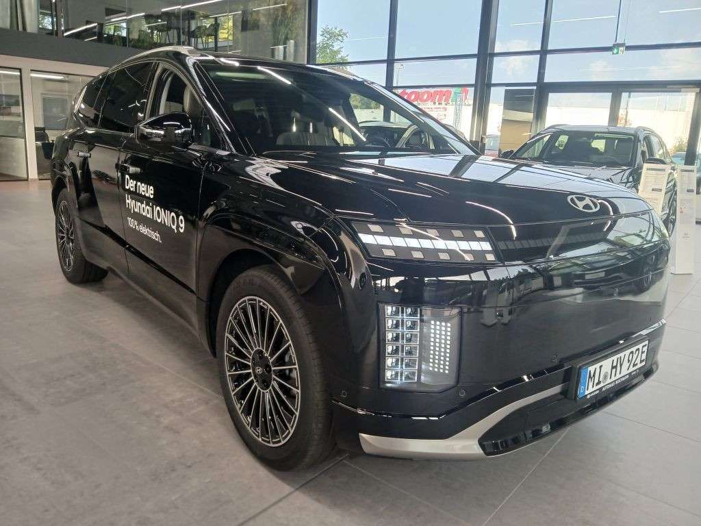 Hyundai IONIQ 9