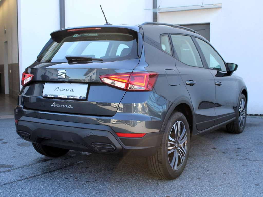 Seat Arona