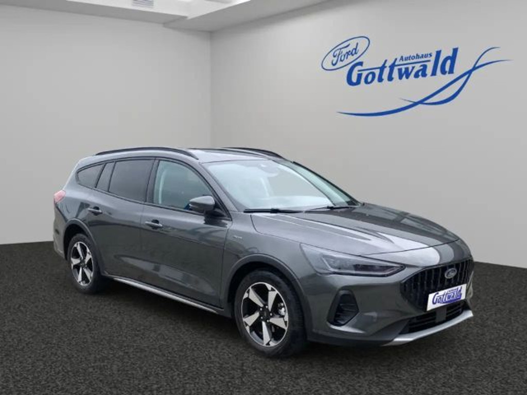 Ford Focus 2023 Benzine