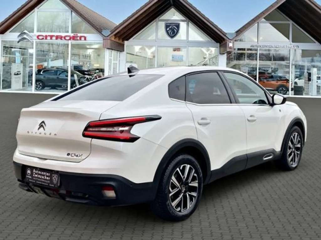 Citroën Ë-C4