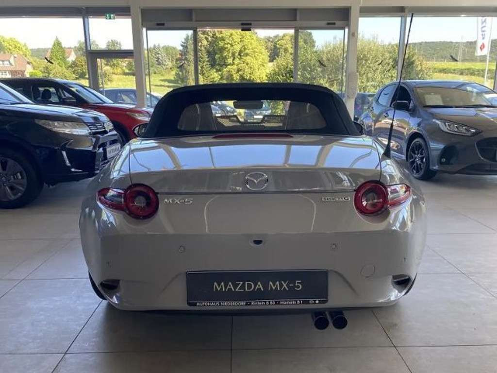 Mazda MX-5