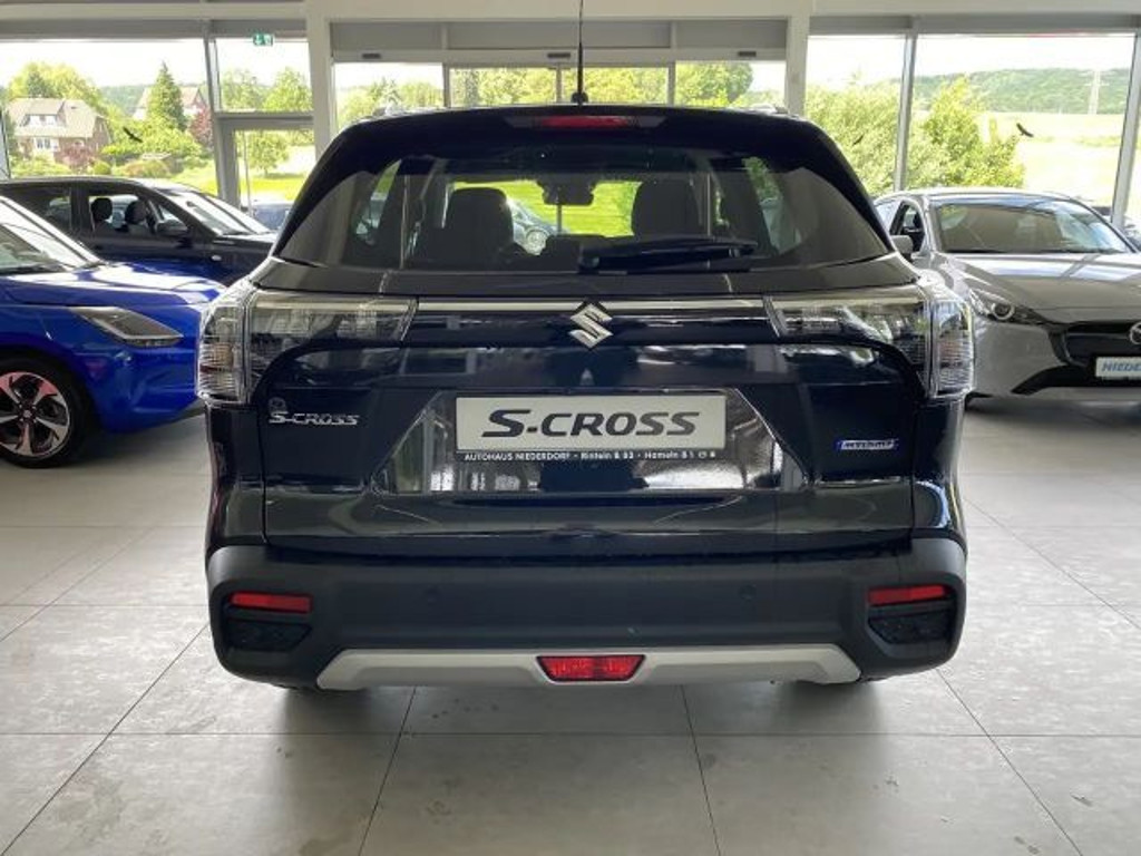 Suzuki S-Cross