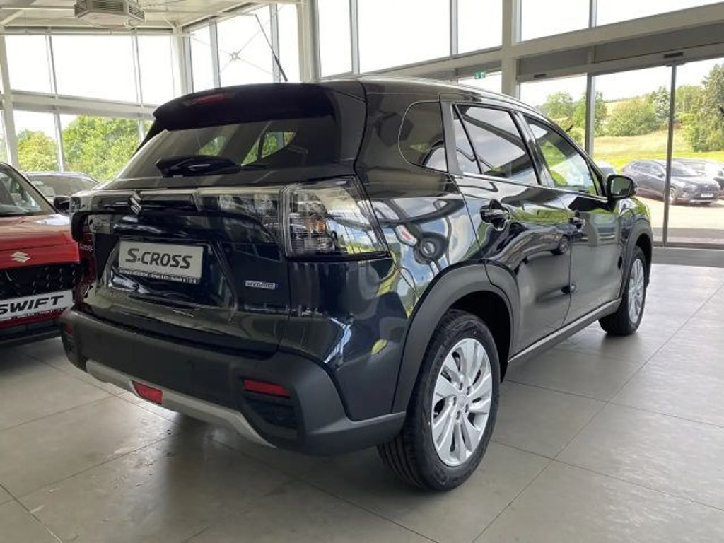 Suzuki S-Cross